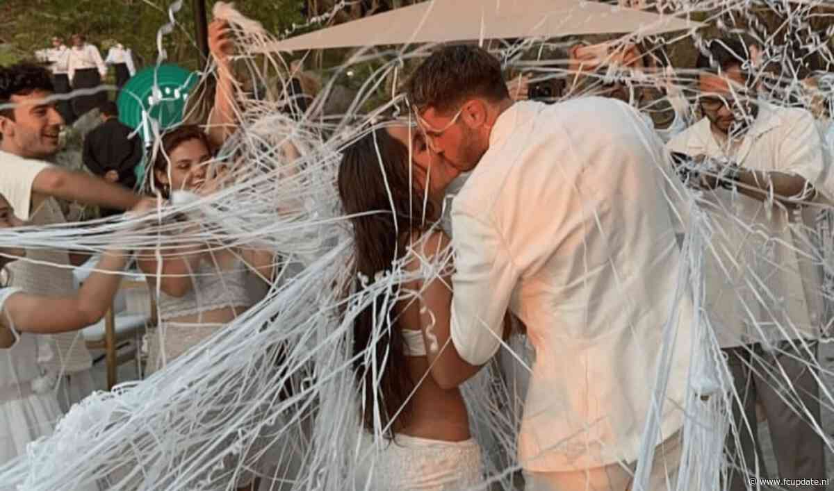 Santiago Giménez trouwt met Fer Serrano, maar nodigt opvallende gast uit