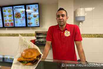 Abdalah (35) opent snackbar Frango Fried Chicken: “Gefrituurde kip met zelfgemaakte ‘wauw-saus’”