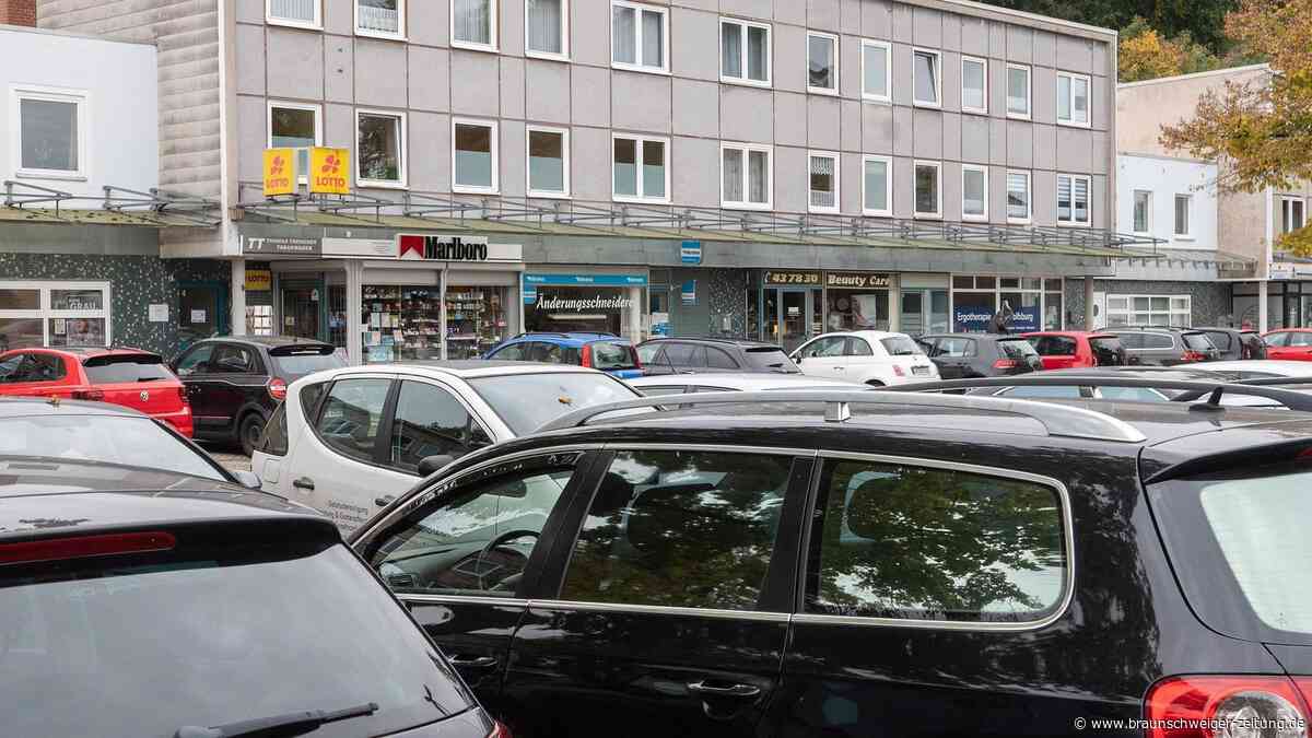 Zu voll: Bald Parkgebühren auf Wolfsburger Dunantplatz?