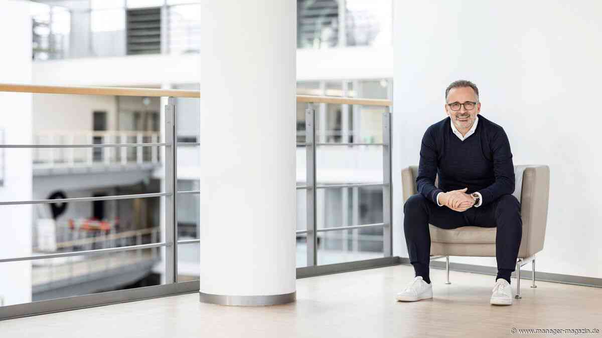 Henkel: Carsten Knobel lehnt Verbandschef-Posten ab, um sich auf Persil- und Klebstoffkonzern zu konzentrieren