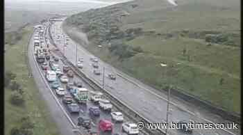 RECAP: Delays warning after 'vehicle fire' on M62