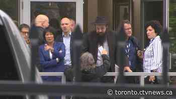 'We're standing strong': Rally held outside Jewish school in Toronto hit with gunfire