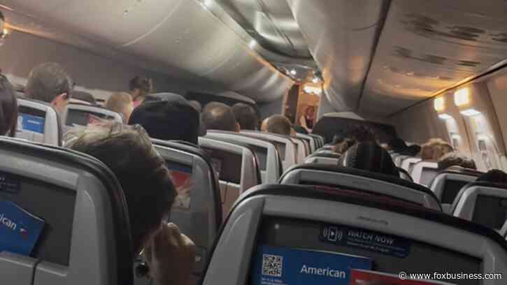 American Airlines passengers in Miami stuck on sweltering Boeing plane: travelers
