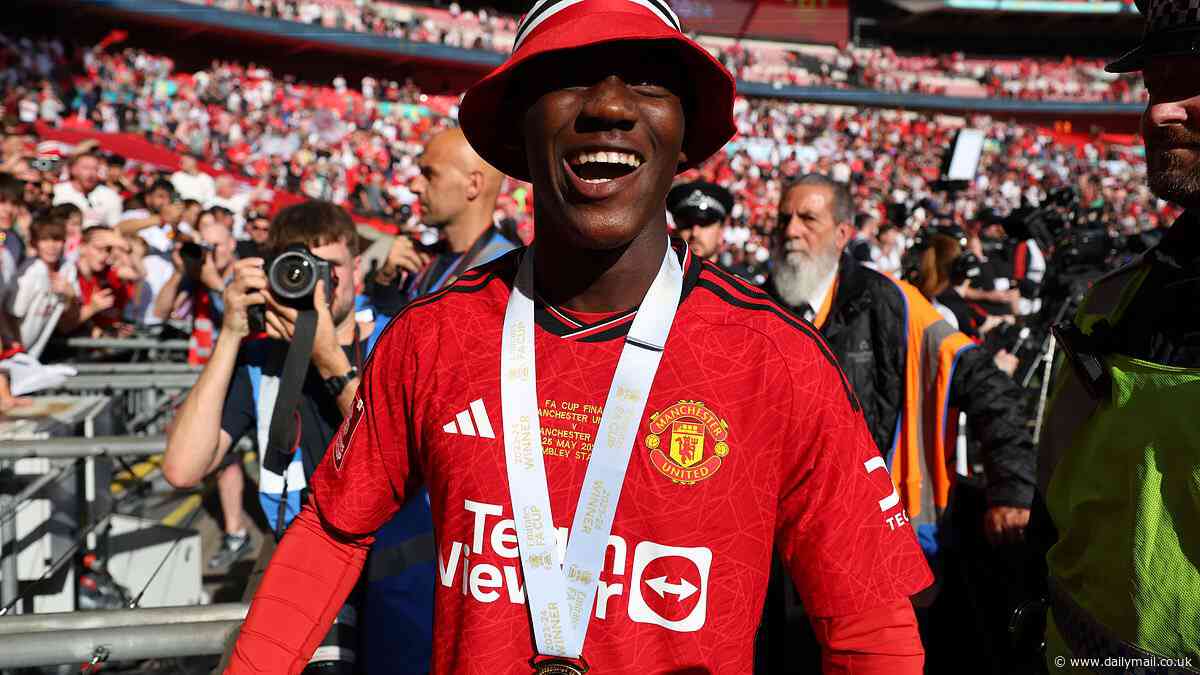 Young Man United fan stunned as they bump into Kobbie Mainoo's family on the Wembley stairs before he stars in Red Devils FA Cup Final win