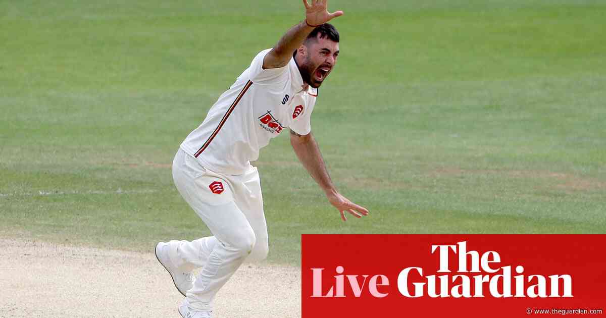 County cricket: Essex beat Kent, Northants draw with Yorkshire – as it happened