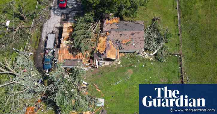 At least 21 people dead as storms leave path of destruction across central US