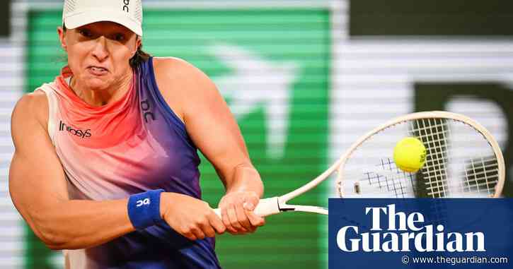 Swiatek sets up battle royale with Osaka after quick French Open start