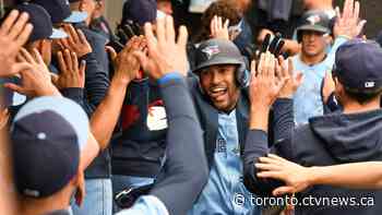 George Springer homers as the Blue Jays beat the sliding White Sox 5-1