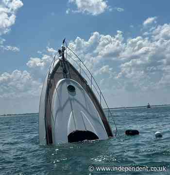 Luxury 80ft sports yacht sinks off Florida coast triggering coast guard rescue