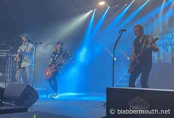 Watch: TED NUGENT Performs With NIGHT RANGER In Jackson, Michigan