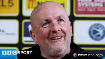 Martindale to continue as Livingston manager