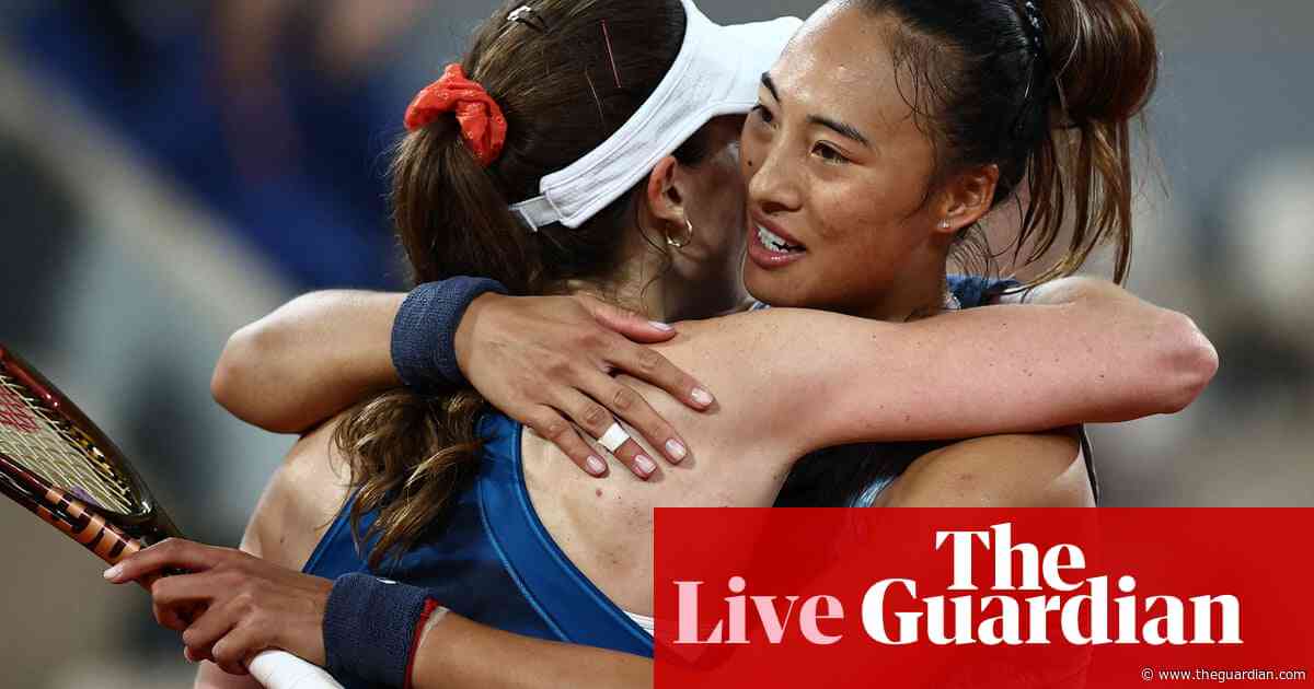 French Open 2024: Rybakina and Zheng through as rain hits play – live