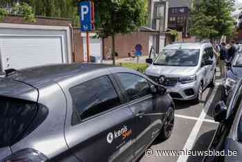 Acht nieuwe deelwagens in Turnhout: “Elektrisch en geen abonnement nodig”