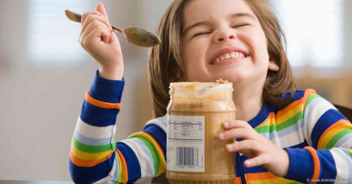 Study says feeding young children peanuts 'reduces allergy risk'