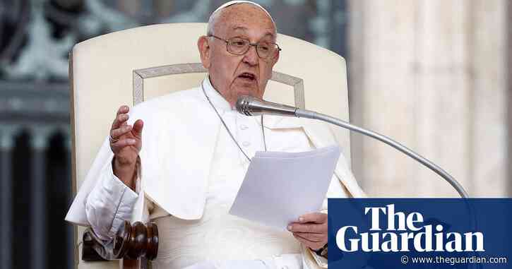 Vatican issues apology over Pope Francis’s ‘homophobic’ slur