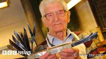 Lasting tribute to cutler who made knife for Queen