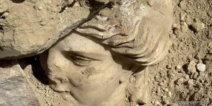 Hoofd van standbeeld Griekse godin opgegraven in Turkije