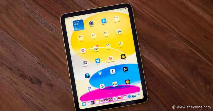 The 10th-gen iPad drops to $300 for the first time