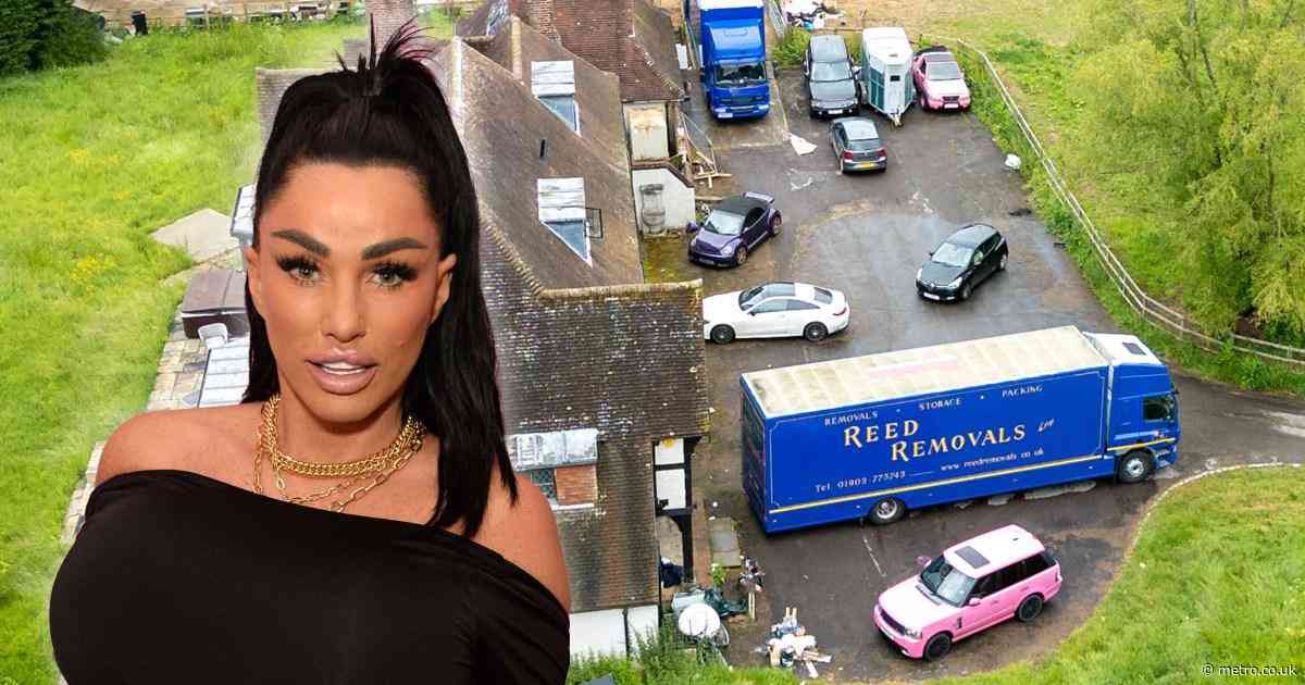 Katie Price seen moving out of £2,000,000 Mucky Mansion after recent troubles