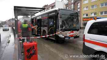 Fußgängerin von Linienbus überrollt – Hoheluftchaussee gesperrt