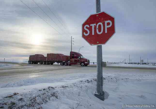 Humboldt Broncos families fight to keep Saskatchewan government named in lawsuit