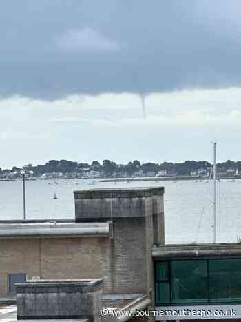 Resident witnesses waterspout between Sandbanks and Poole