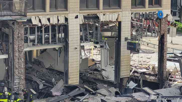Multiple injuries after explosion rocks downtown Youngstown, Ohio building