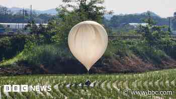 North Korea drops trash balloons on the South