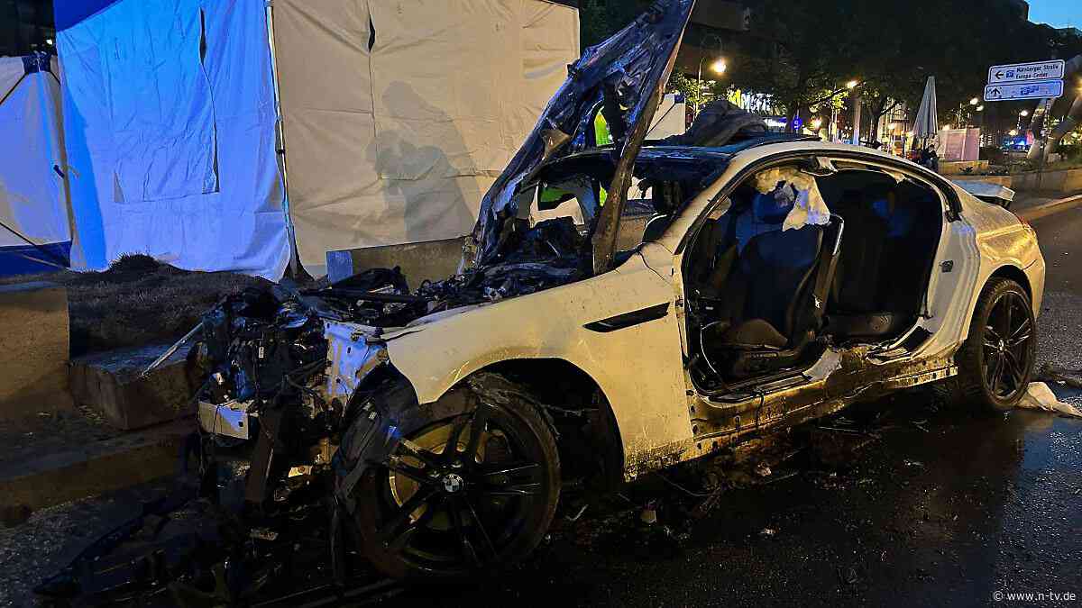 Crash auf Berliner Boulevard: Ein Toter und drei Schwerverletzte bei Unfall am Ku'Damm