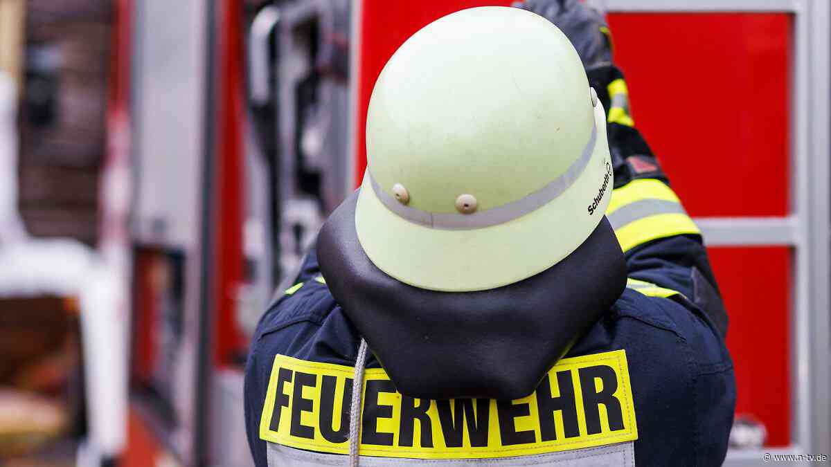 Polizei nimmt Ermittlungen auf: Arbeiter in NRW stürzt in Güllebecken und stirbt