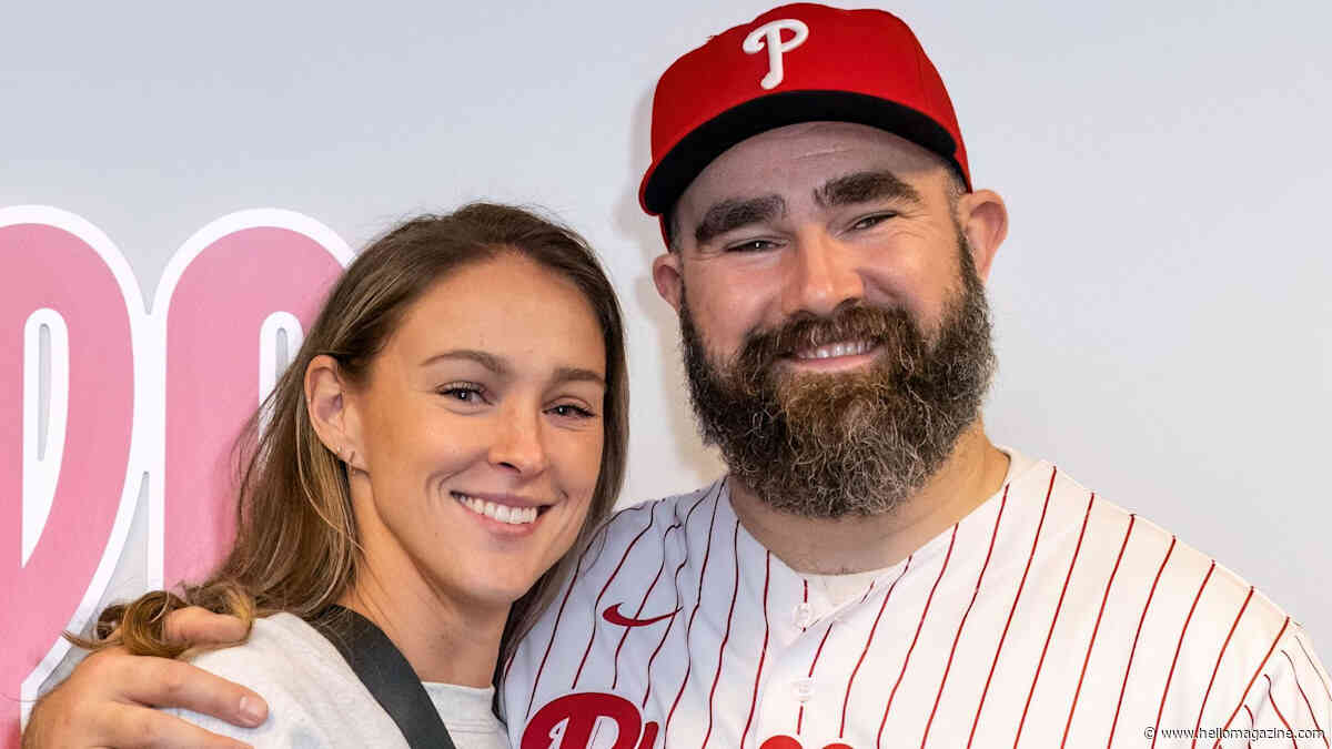 Jason Kelce's wife Kylie has heated altercation with 'drunk' fan: 'You're embarrassing yourself'