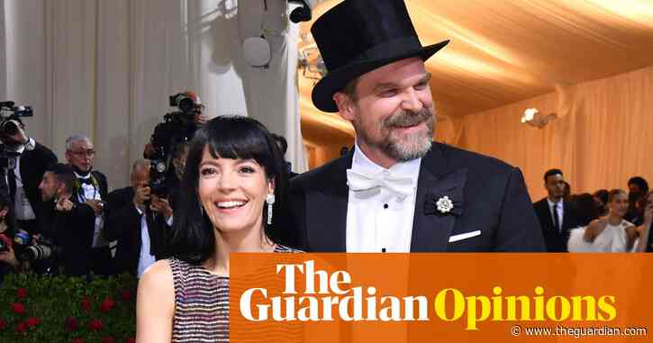 Should we follow Lily Allen – and let our partner control our smartphone? | Arwa Mahdawi