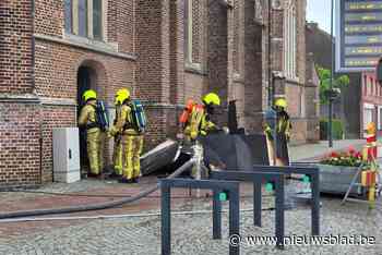 Brand vernielt kapel, kerk loopt veel rookschade op: “Vermoeden van brandstichting”