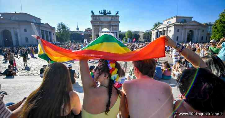 La Regione Lombardia nega (ancora) il patrocinio al Pride di Milano. Sala: “Occasione persa per riconoscere i diritti umani”