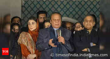 Nawaz Sharif signals peace as India awaits new government