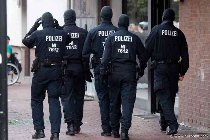 السلطات الألمانية تكشف "أكبر ضربة ضد مجرمي &#