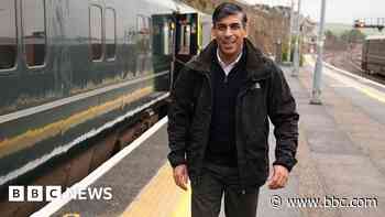 Sunak takes sleeper train for election campaign