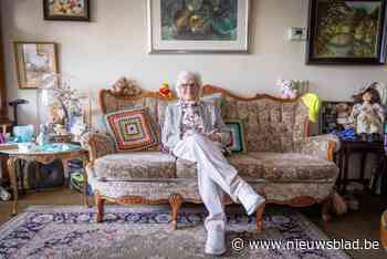 Mortselse Denise (108) is oudste Belg én woont nog... thuis: “Als ’t mooi weer is, ga ik graag een donkere Leffe drinken op een terras”