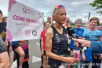 Hilde (54) breekt waanzinnig marathonrecord na 6.371 kilometer lopen, en ze is niet van plan te stoppen