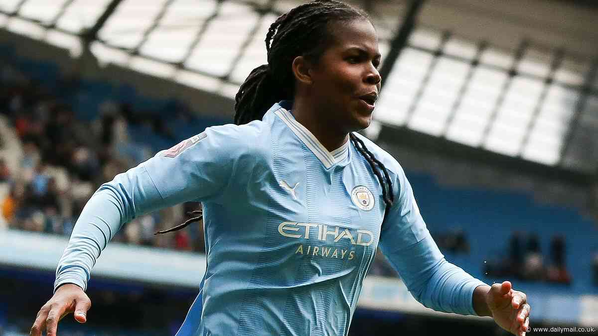 Man City's Bunny Shaw WINS Player of the Year at Women's Football awards after stellar campaign... as Lioness duo Mary Earps and Georgia Stanway also pick up gongs at glitzy star-studded London event