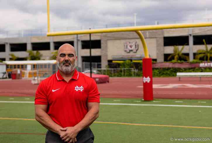 Fryer: Raul Lara trying to get plenty done in a short time as Mater Dei football coach