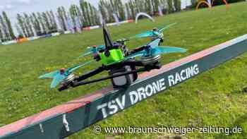 Formel 1 der Lüfte: Drohnenrennen in Sierße beginnt