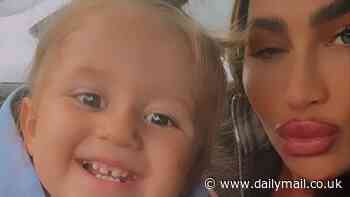 Lauren Goodger's daughter Larose, 2, in terrifying hospital dash as she's rushed to A&E after struggling to breathe