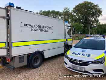 Bicester: Bomb squad respond to reports of hand grenade