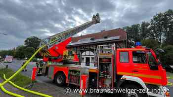 Brand in Lehre: Berliner Straße gesperrt