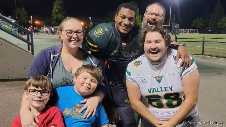 Chilliwack family cherishes time as Valley Huskers billet, hopes more families open their doors