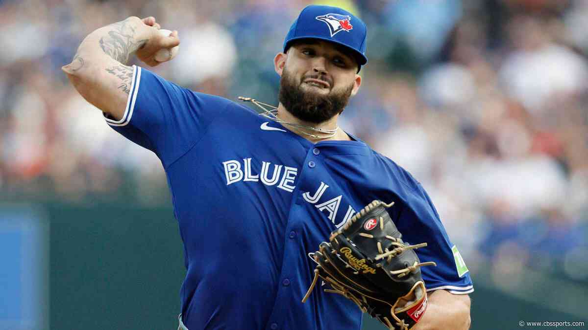 Alek Manoah injury update: Blue Jays righty seeking second opinion on elbow after leaving start vs. White Sox
