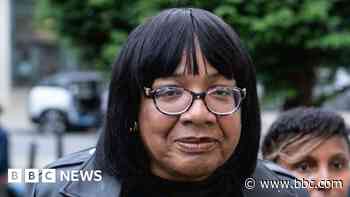 Diane Abbott free to stand for Labour, says Starmer