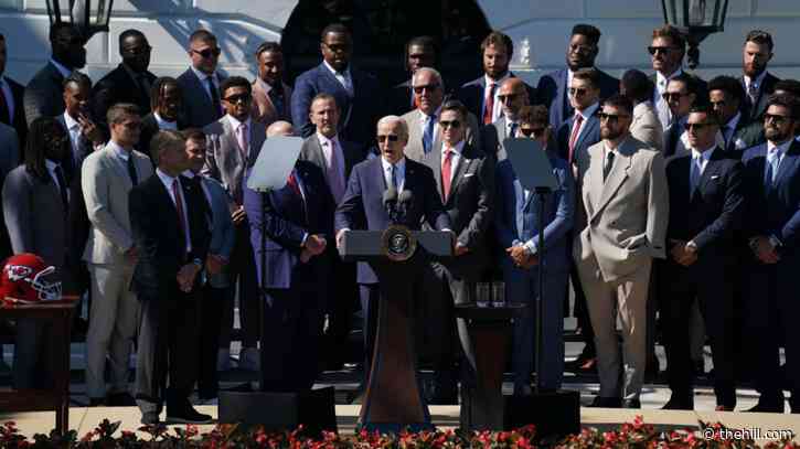 Harrison Butker, Travis Kelce among attendees at White House ceremony for Chiefs
