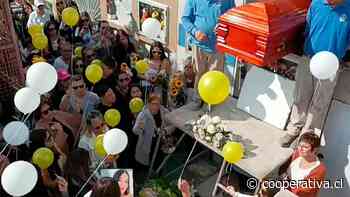 Familiares y seguidores dieron emotivo adiós a influencer en Antofagasta